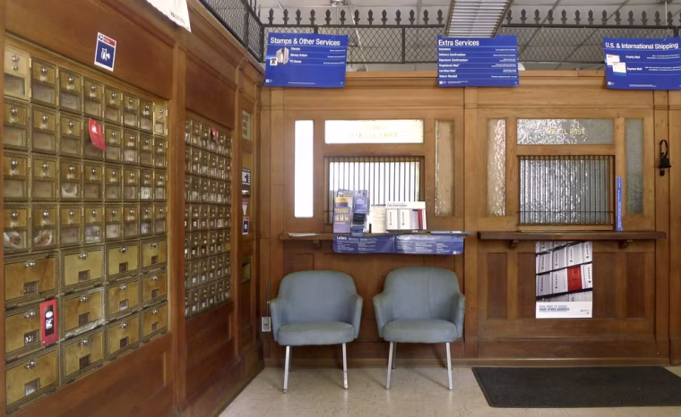 A pre-Nov. 6 disruption of mail delivery caused by the U.S. Postal Service's fiscal crisis would be a fiasco for voters and election officials.