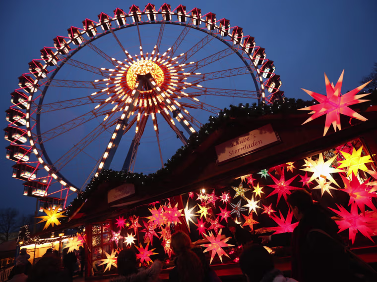 As temperatures drop and snow begins to fall, take a look at beautiful light displays from around the globe.
