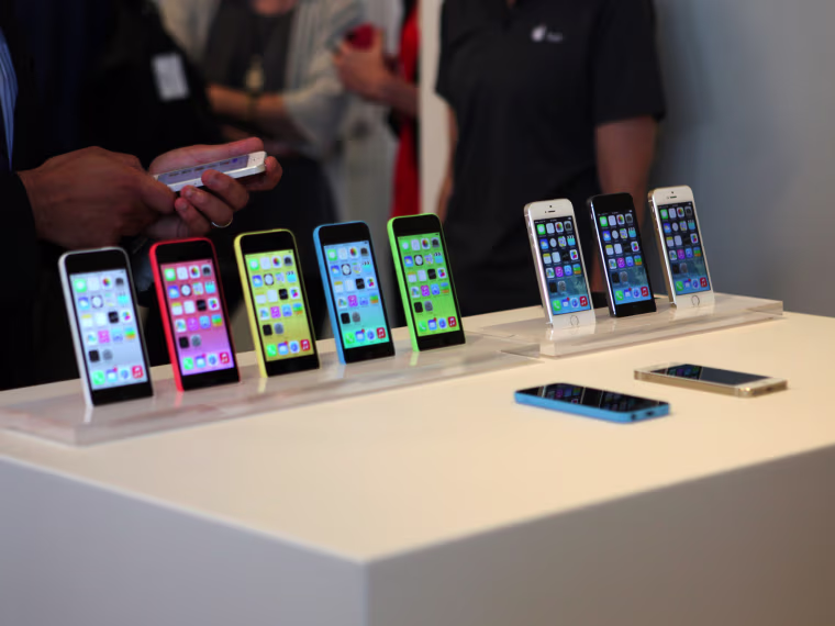 iPhone 5Cs and 5S