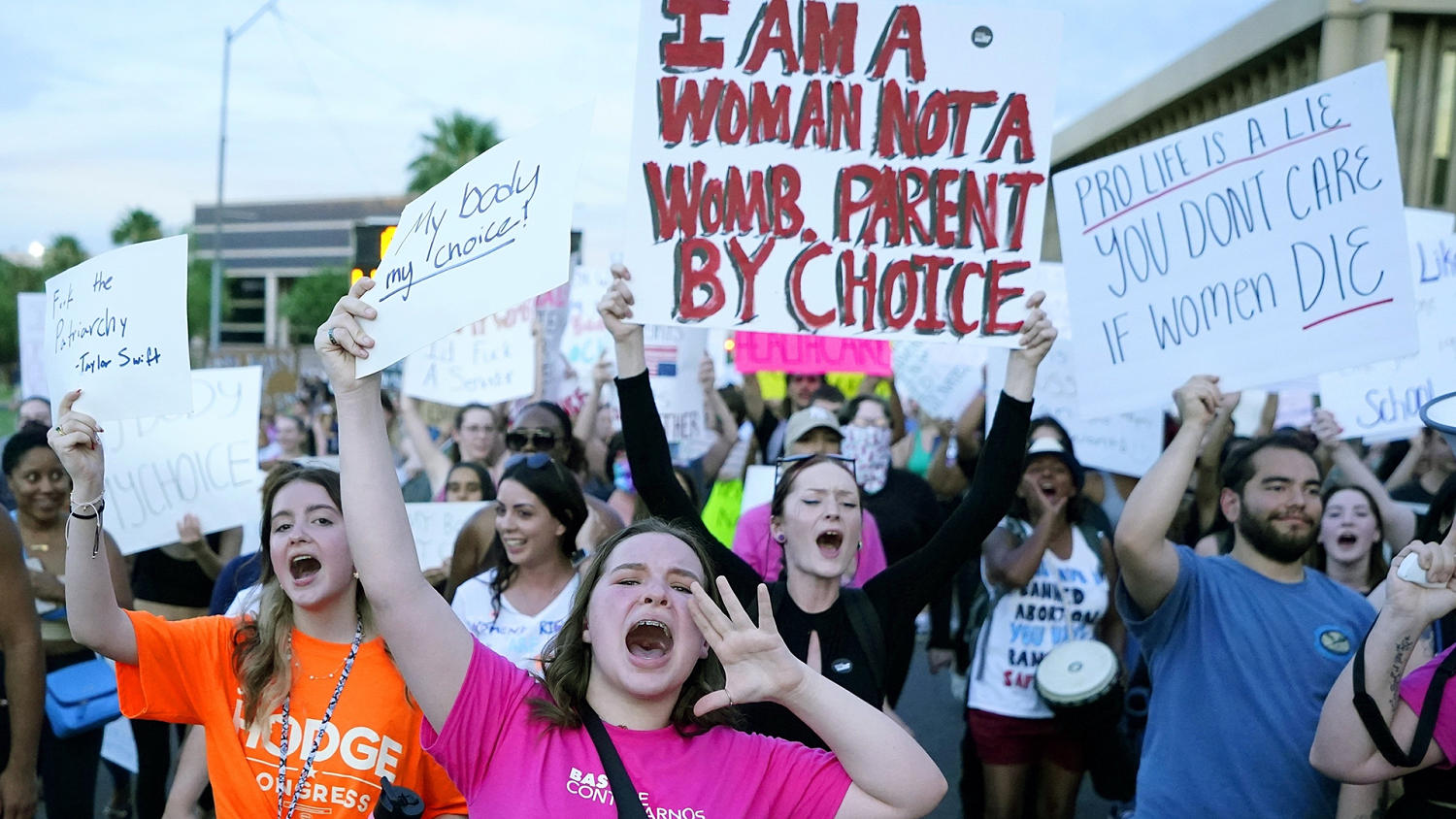 Arizona Republicans block an effort to repeal 1864 abortion bill