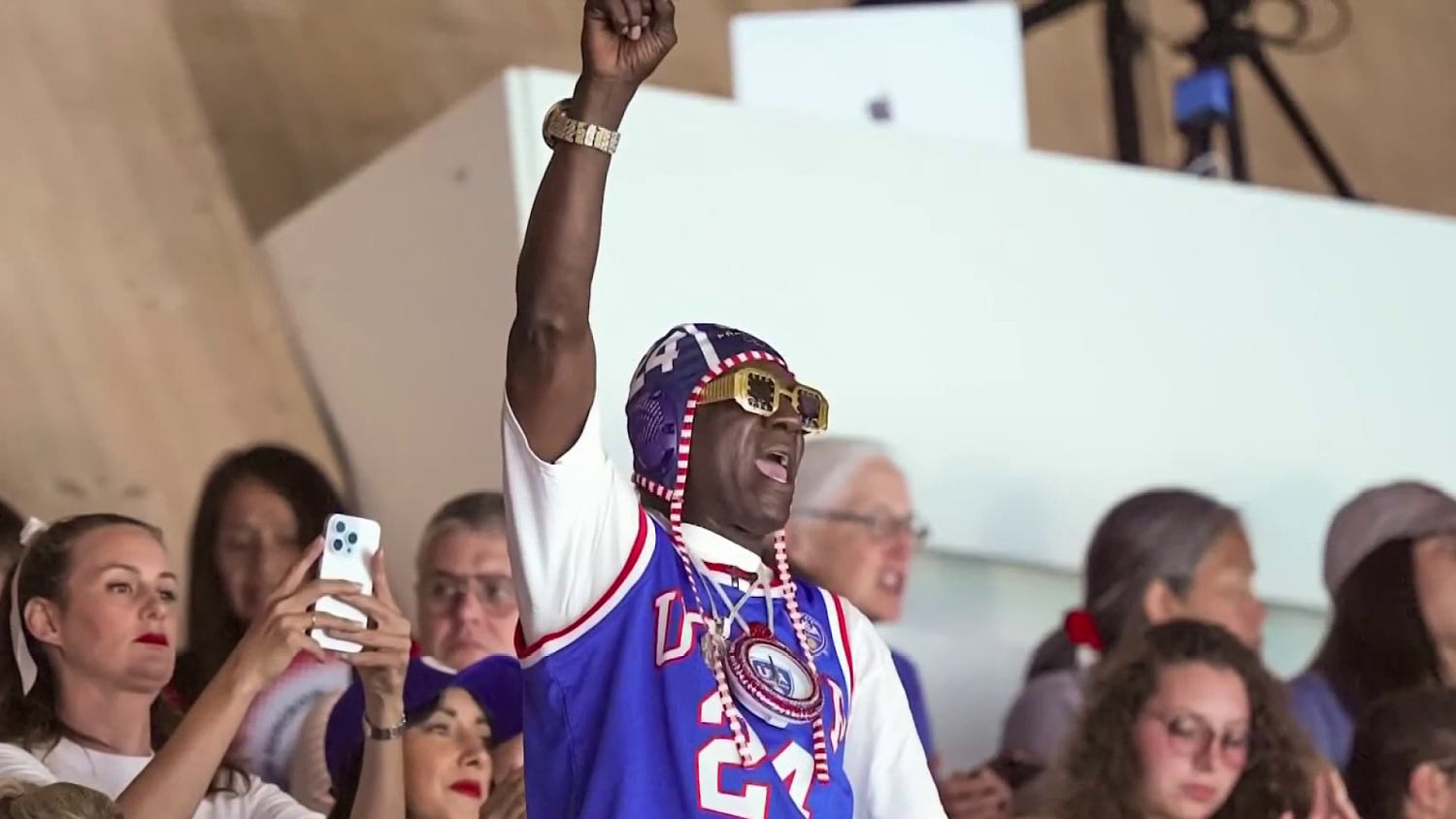 How Flavor Flav became official 'hype man' for the U.S. women’s water polo team