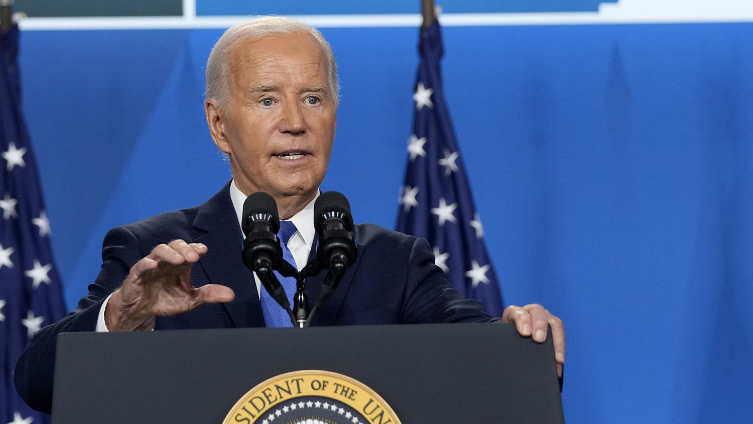 Biden asked about 2020 ‘bridge candidate’ remarks