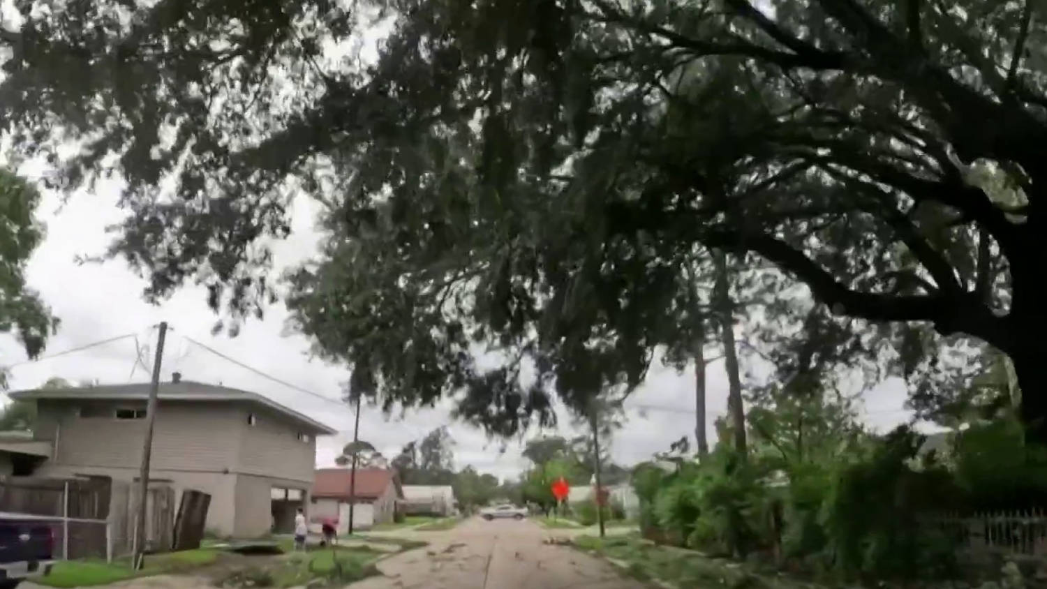 Louisiana grapples with power outages and flooding as Hurricane Francine heads inland