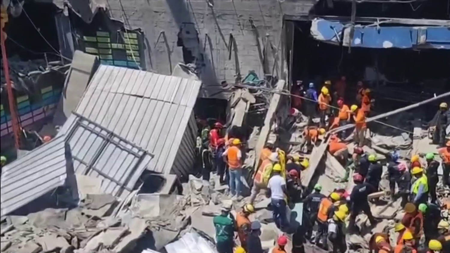 Urgent search for survivors after roof collapse in Dominican Republic