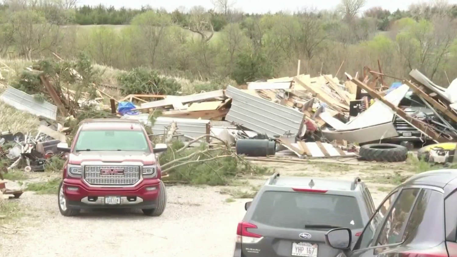 Severe weather threatens Easter holiday travel