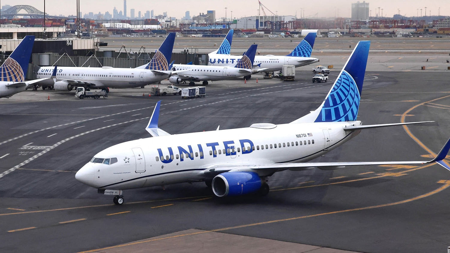 DOT to overhaul nation's aging air traffic control system