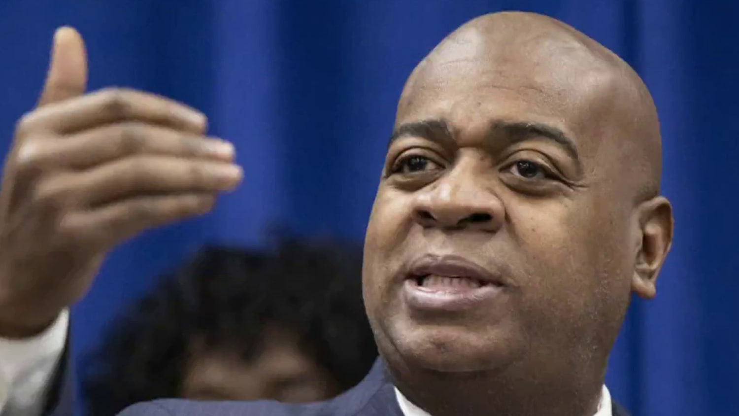 New Jersey mayor arrested while on Congressional visit to ICE facility