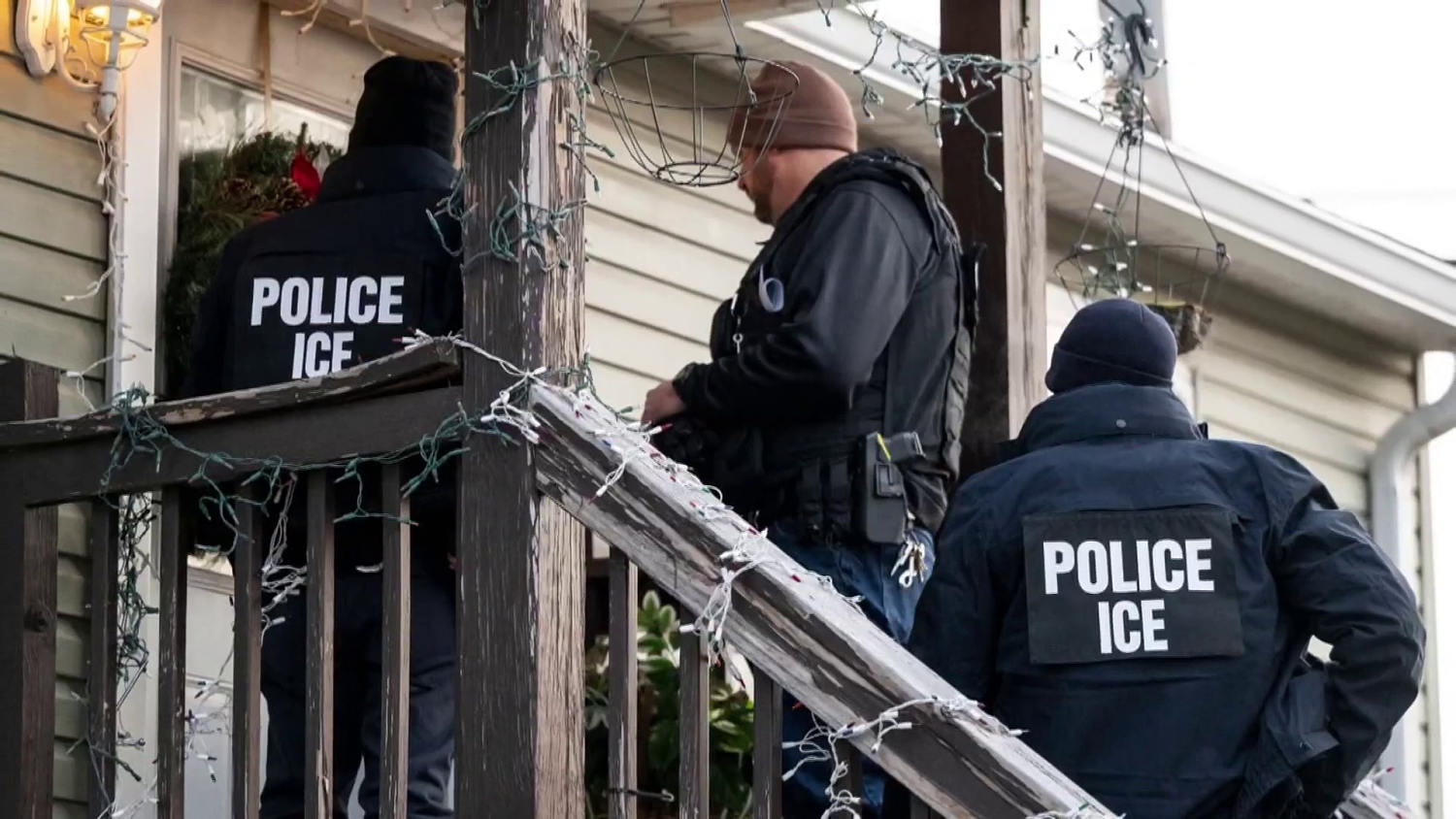 Supreme Court blocks Trump from using Alien Enemies Act for deportations
