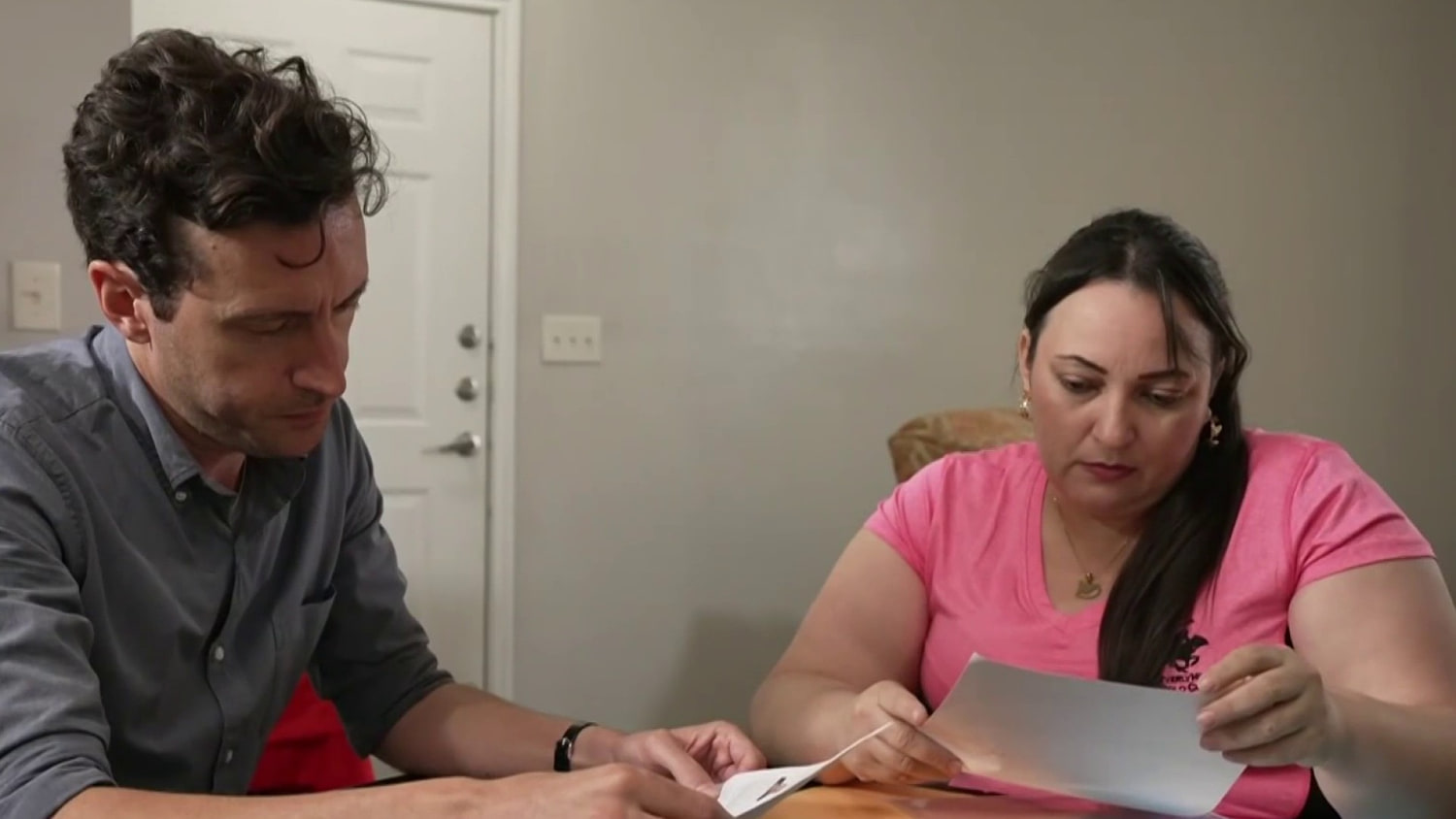 Venezuelan mother speaks out after son is deported despite arriving legally through refugee program