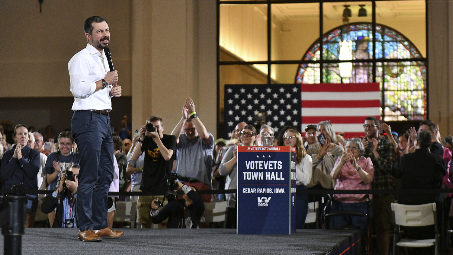 Pete Buttigieg slams President Trump at Iowa town hall