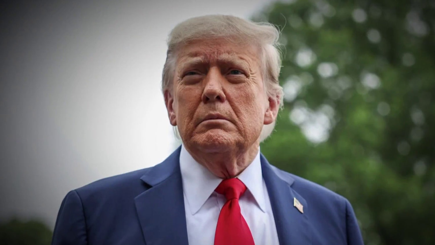 Trump Lashes out at 'Stupid Republicans' Over Epstein Files