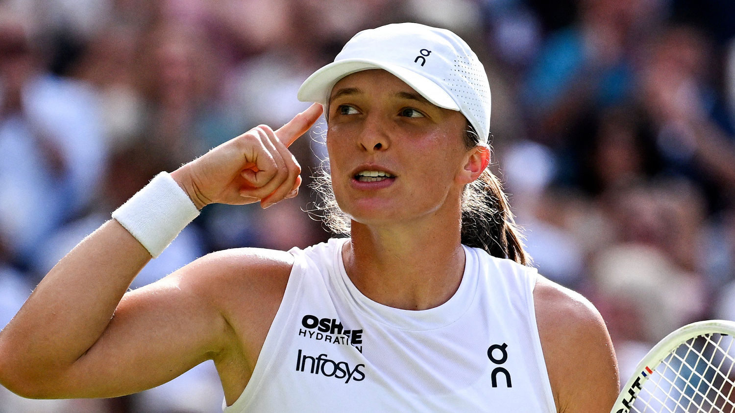 Iga Swiatek wins Wimbledon women's singles title