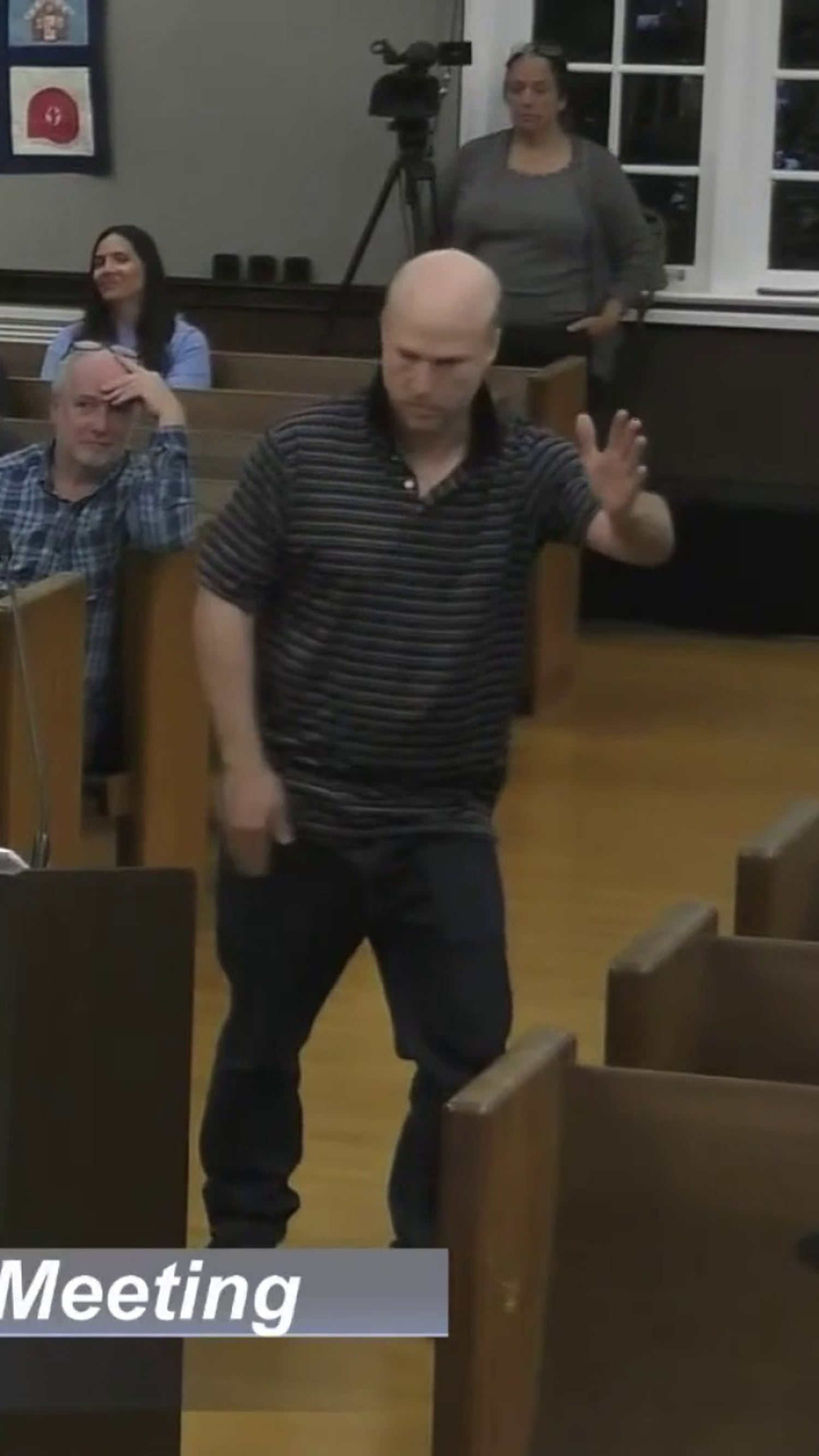 New Jersey council candidate dances during meeting