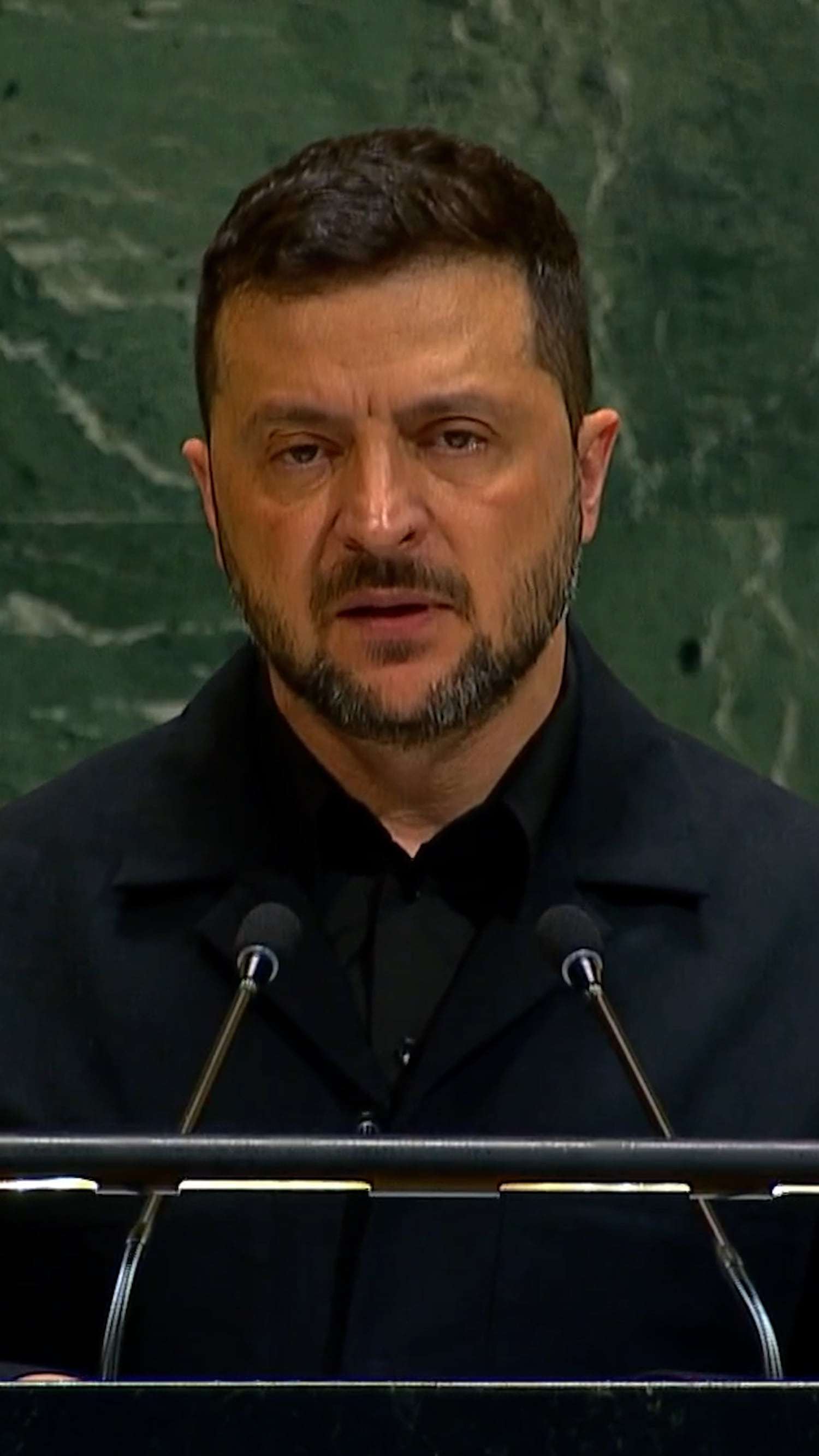 Zelenskyy calls for global rules around AI and weapons