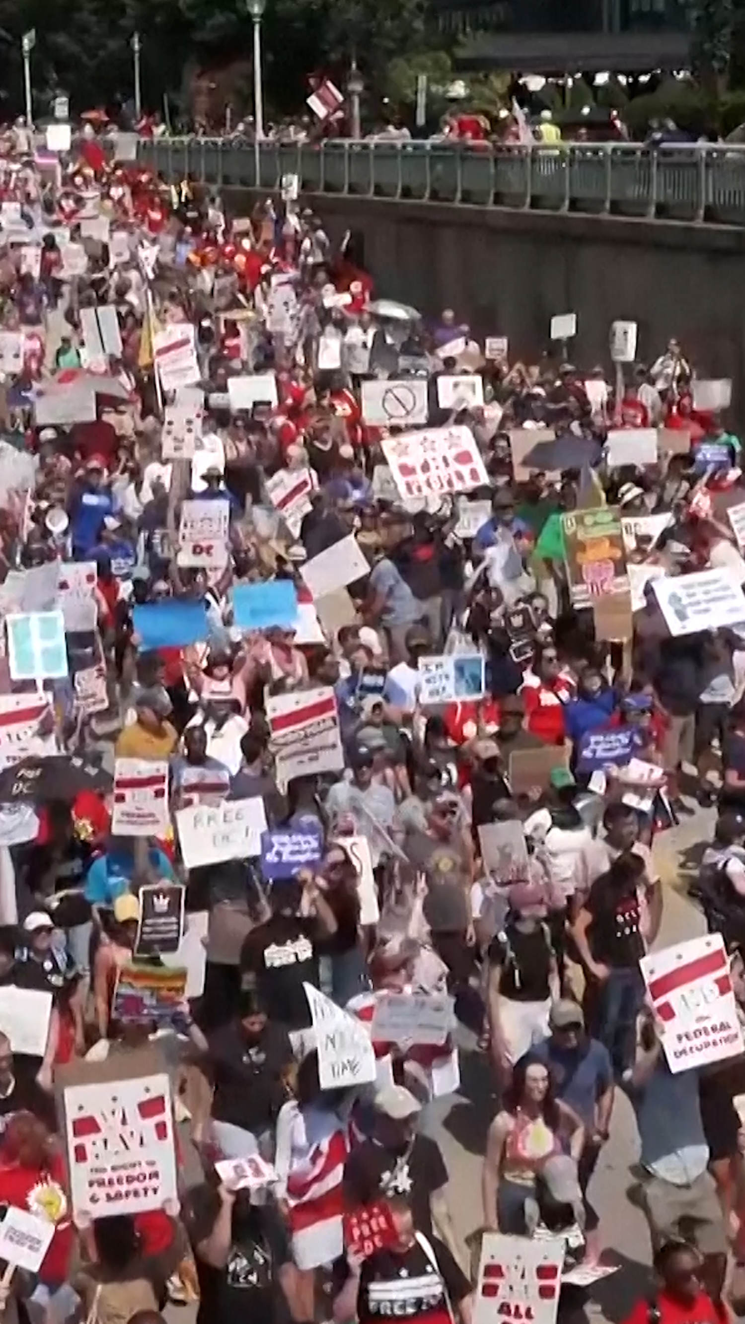 D.C. rallies in protest of Trump's federal troops