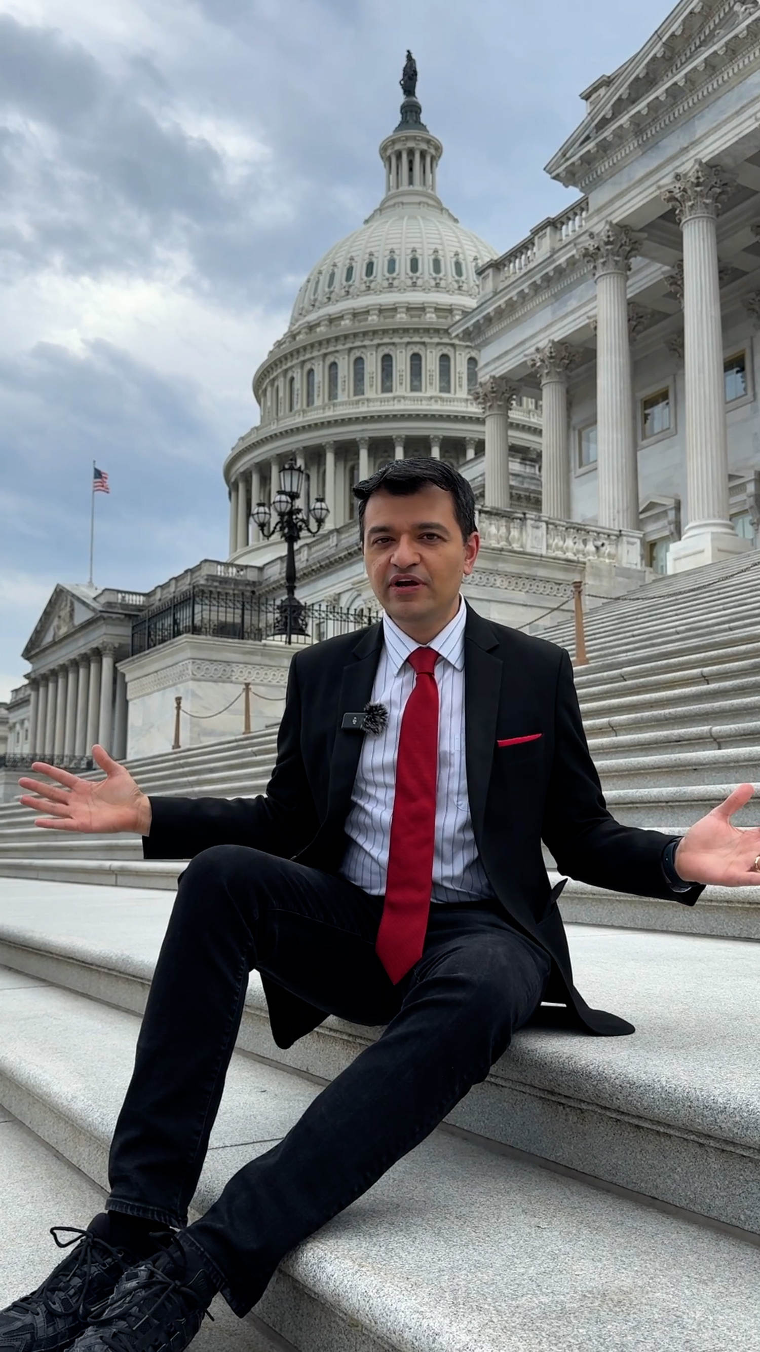 Shutdown looms as both parties stand their ground