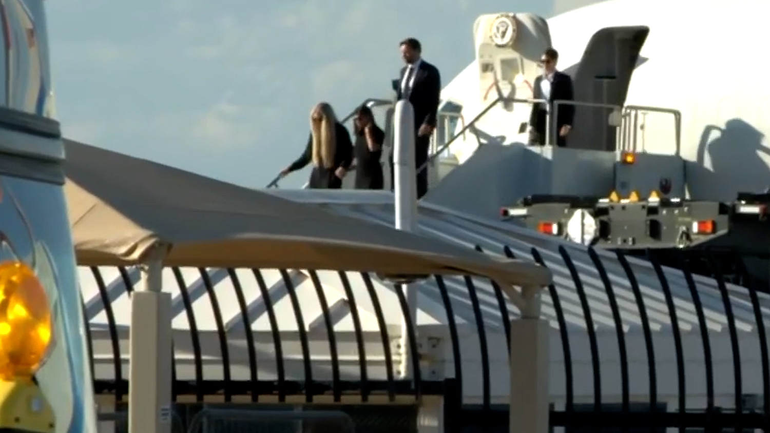 Vice President JD Vance arrives in Arizona with Charlie Kirk's casket