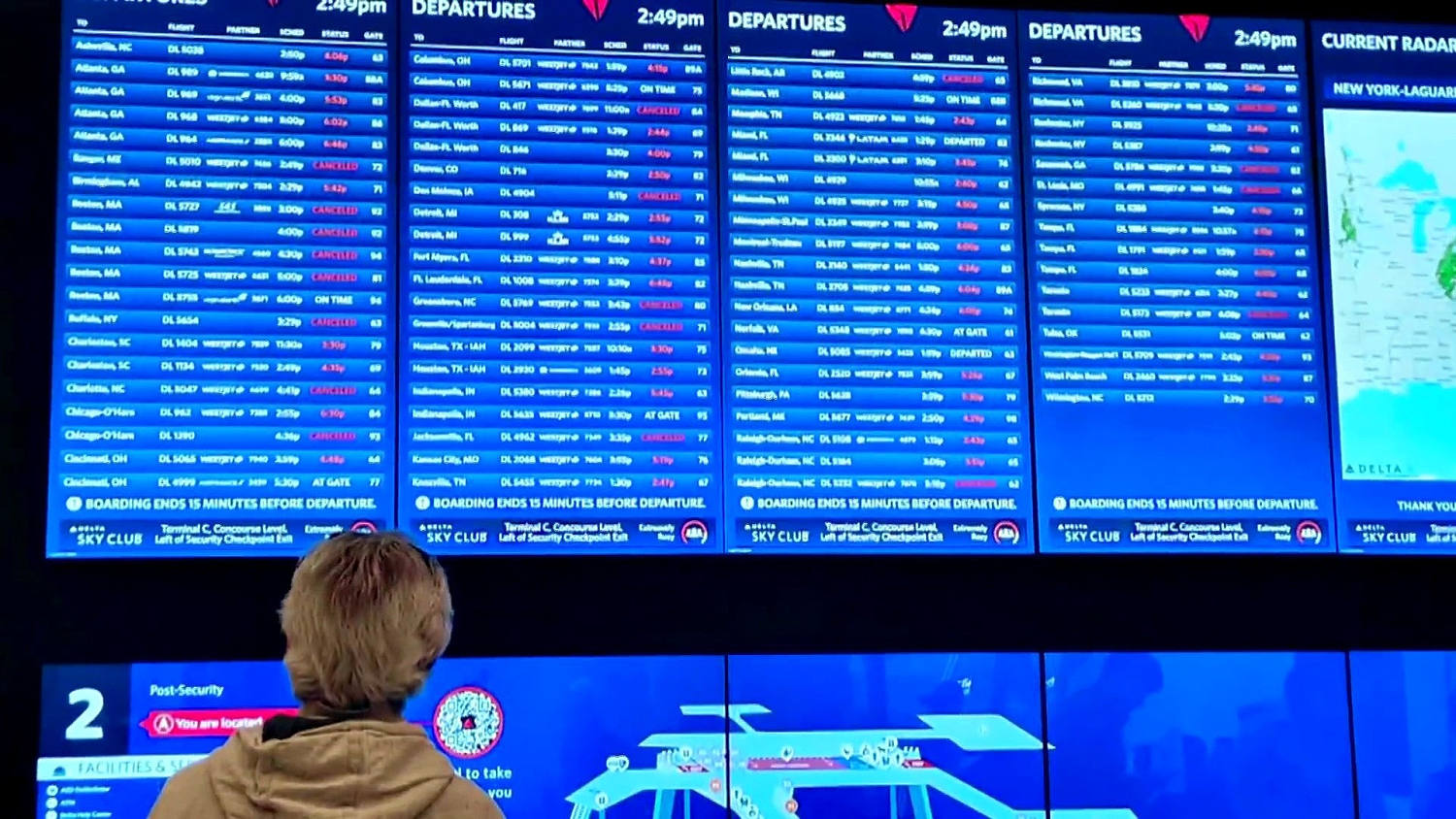 Travel Chaos Grows as Government Shutdown Enters Day 31