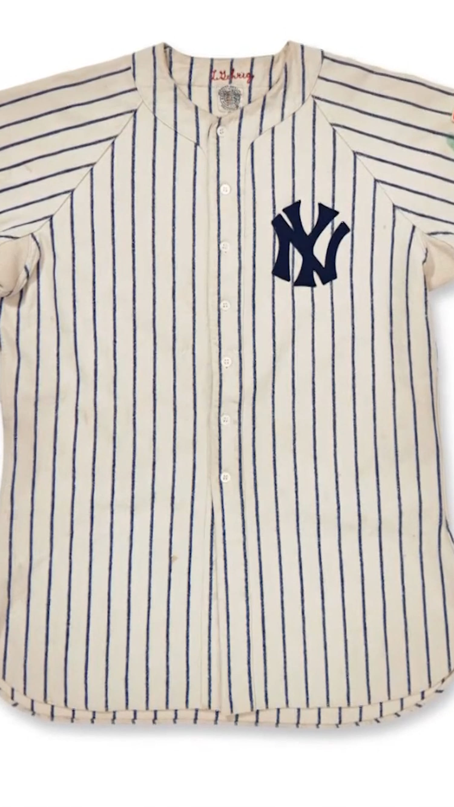 Lou Gehrig's Yankee jersey sold for $2.7 million