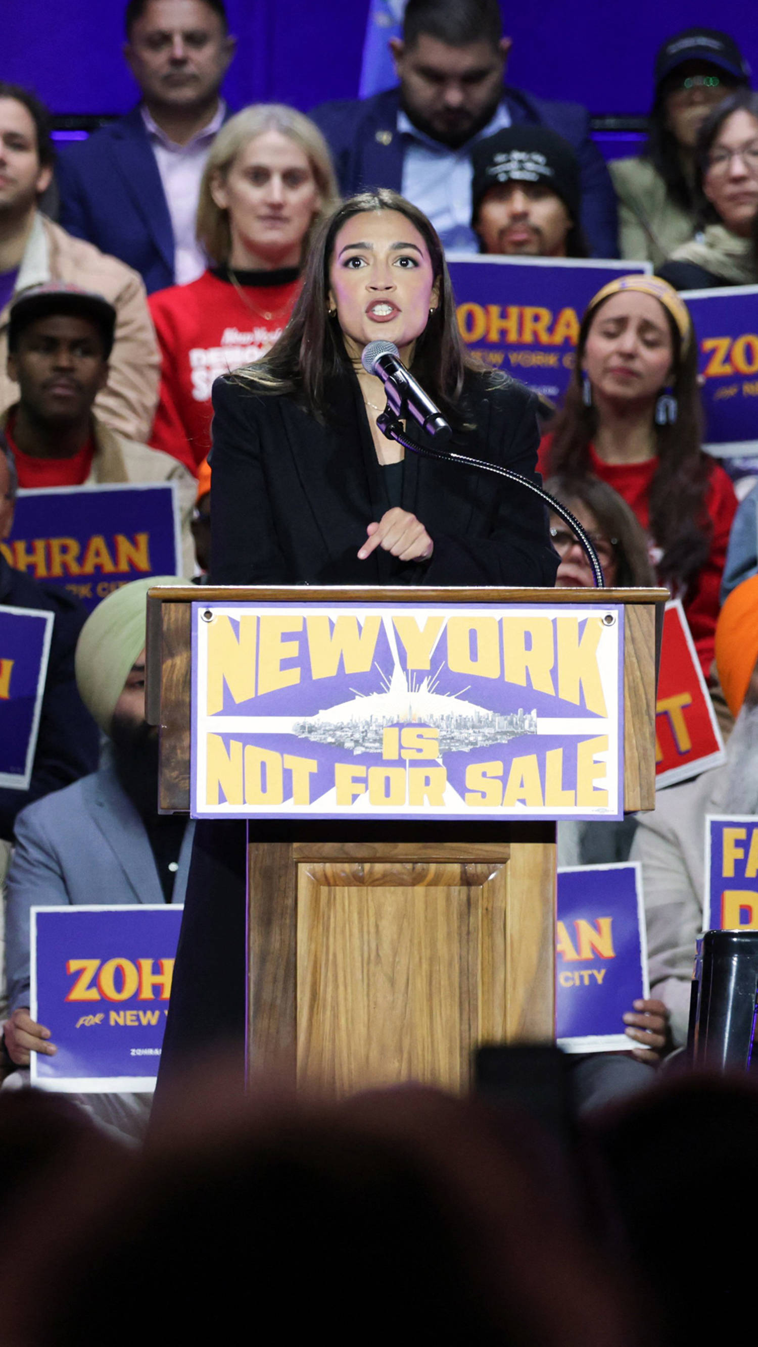 AOC, Sanders rally behind Zohran Mamdani