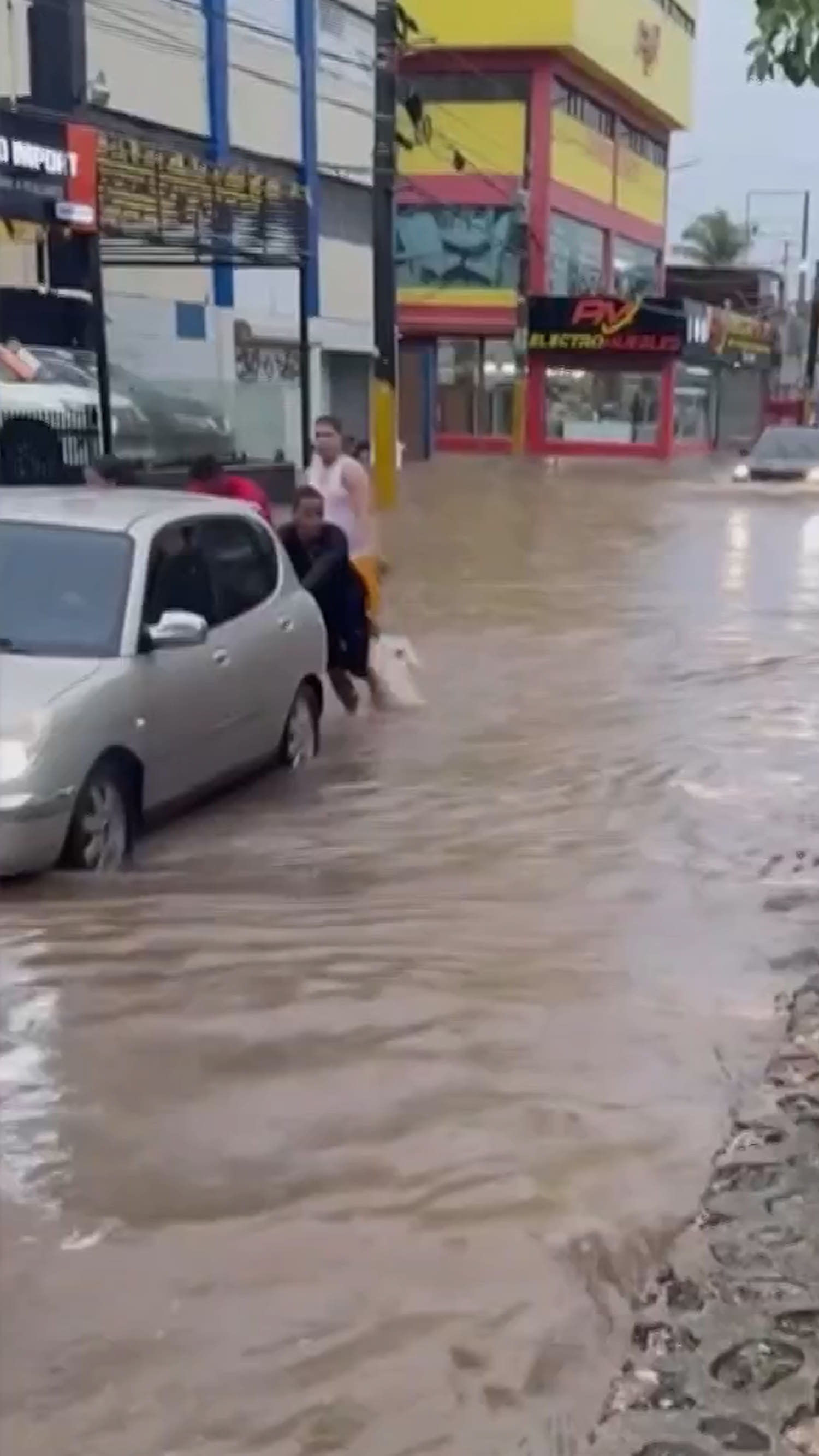 Hurricane Melissa strengthens to Category 4