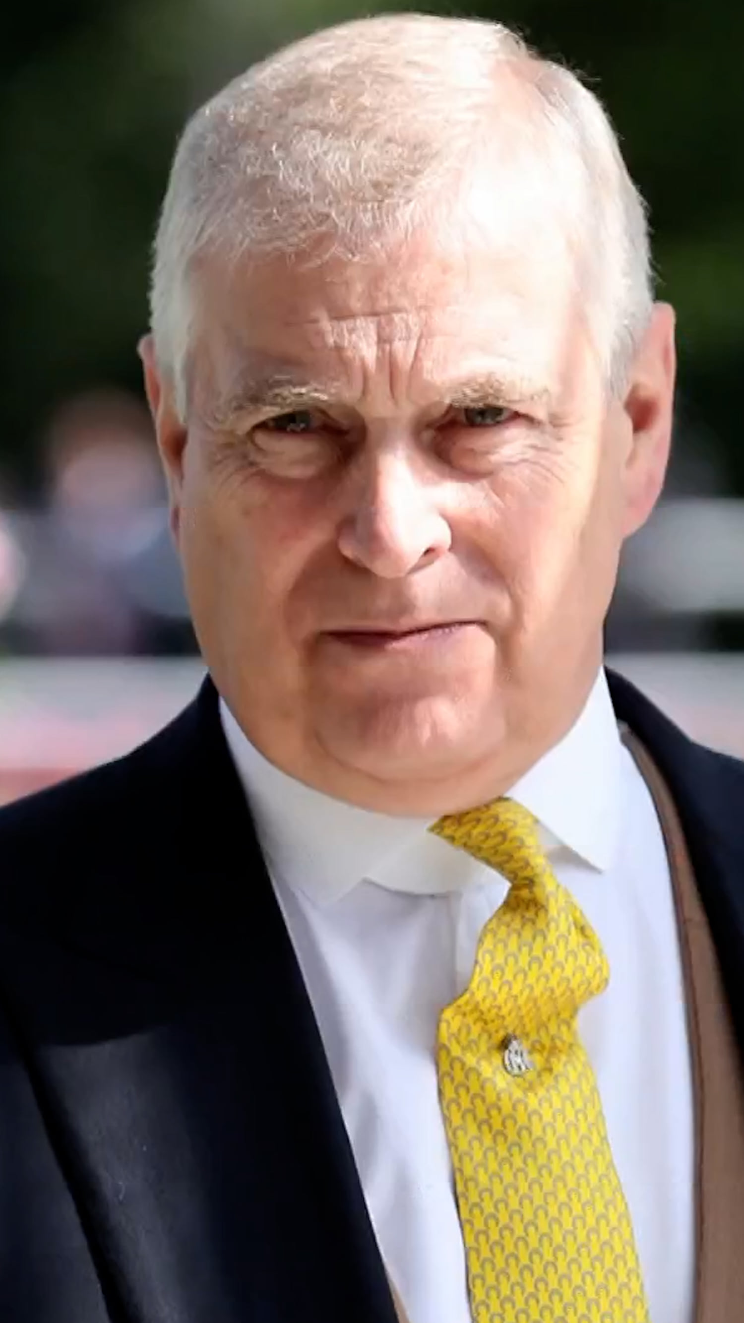 Prince Andrew drops Duke of York title