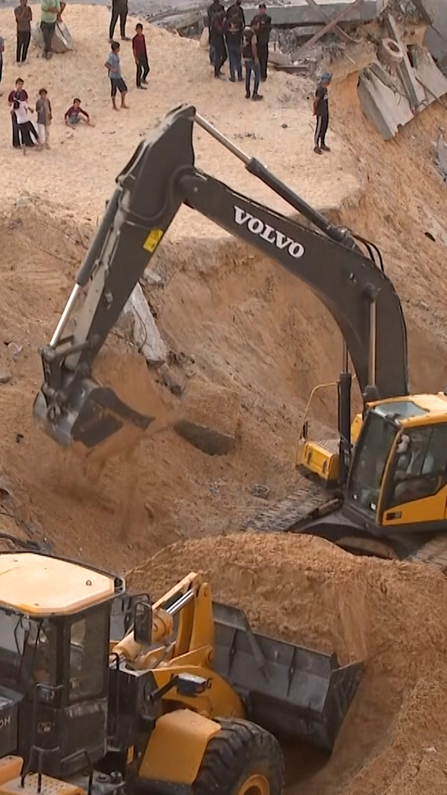 Hamas expands search for remains of Israeli hostages