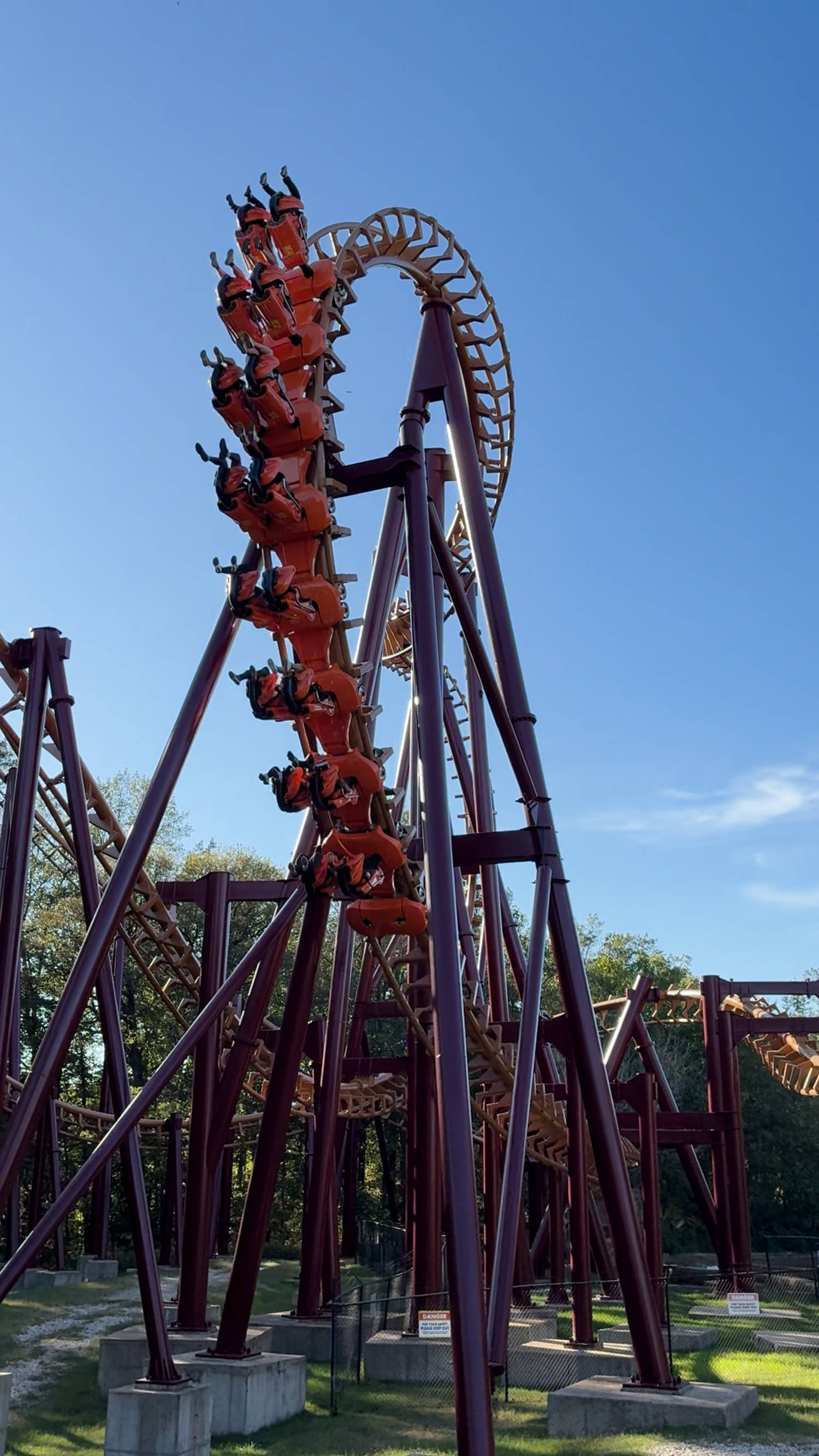 What Six Flags America’s closing says about the economy