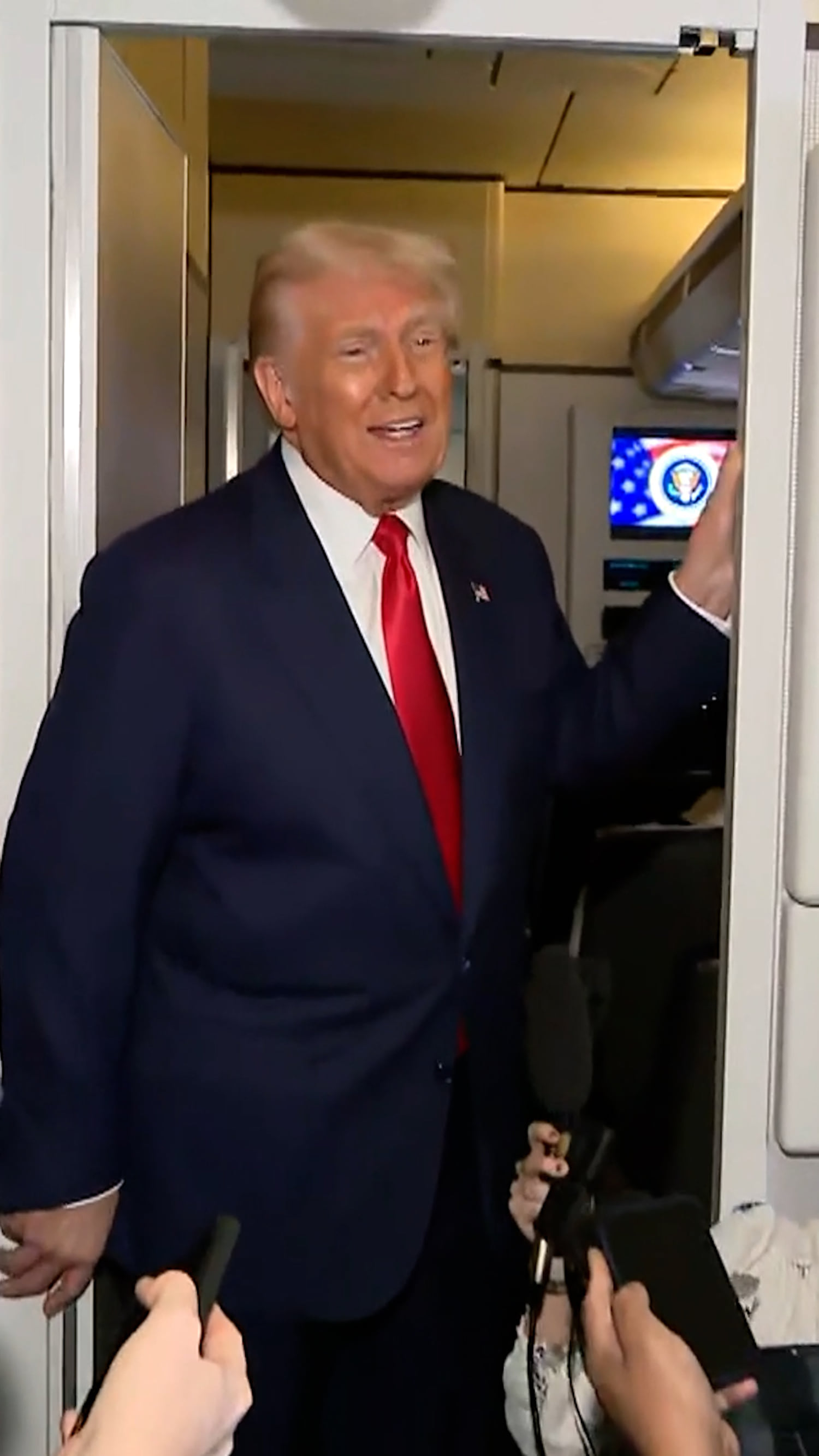 Trump jokes about turbulence on Air Force One