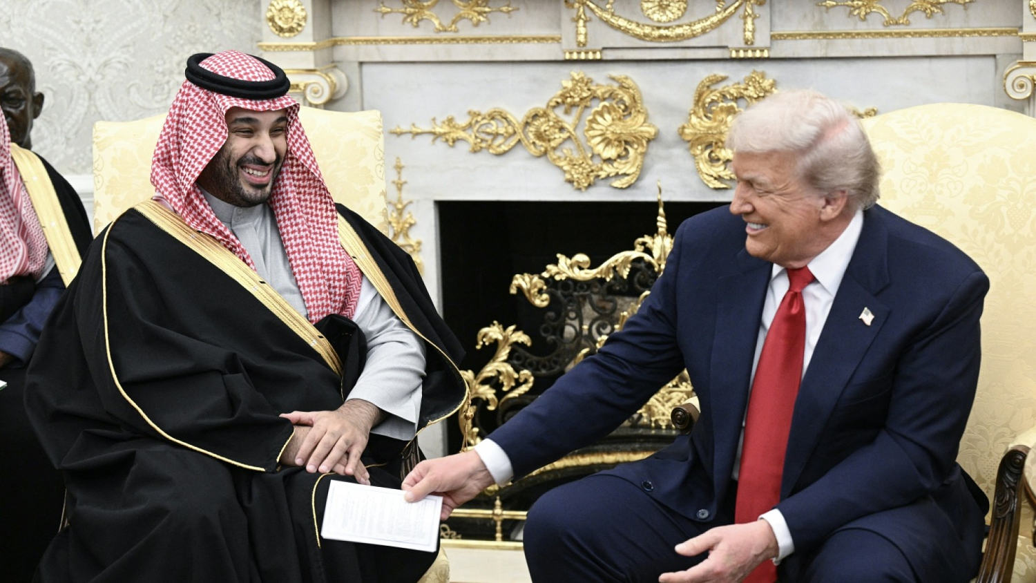 Trump praises Saudi crown prince during White House visit