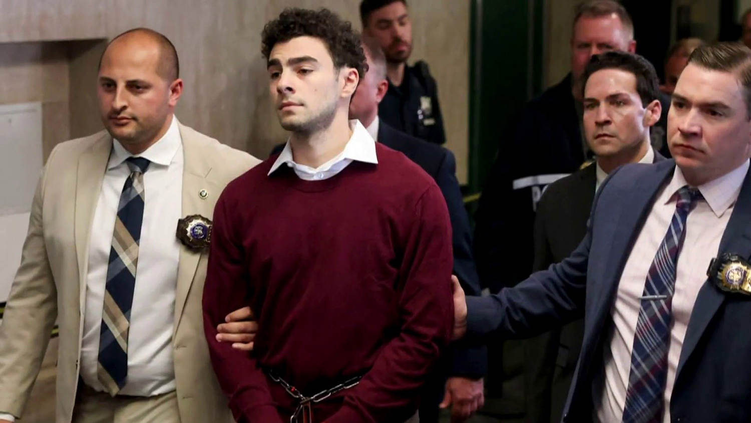 Luigi Mangione Seeks to Have Evidence Tossed in Pretrial Hearing