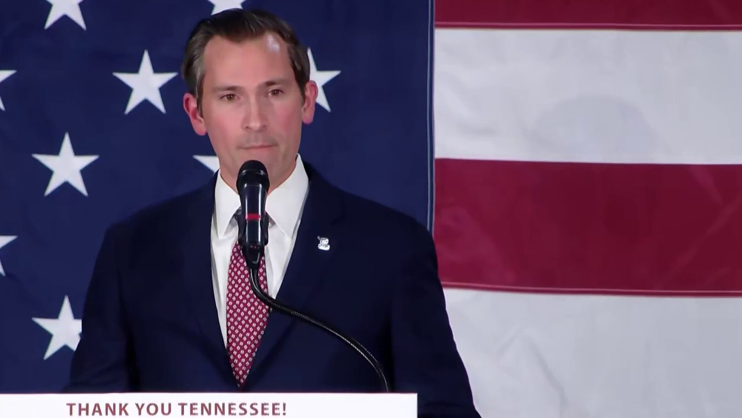 Van Epps thanks Trump in speech after projected win