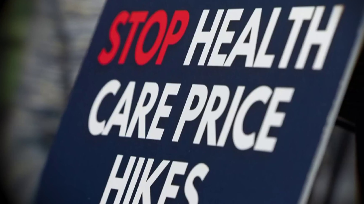 Lawmakers spar over future of health insurance costs as subsidies are set to expire