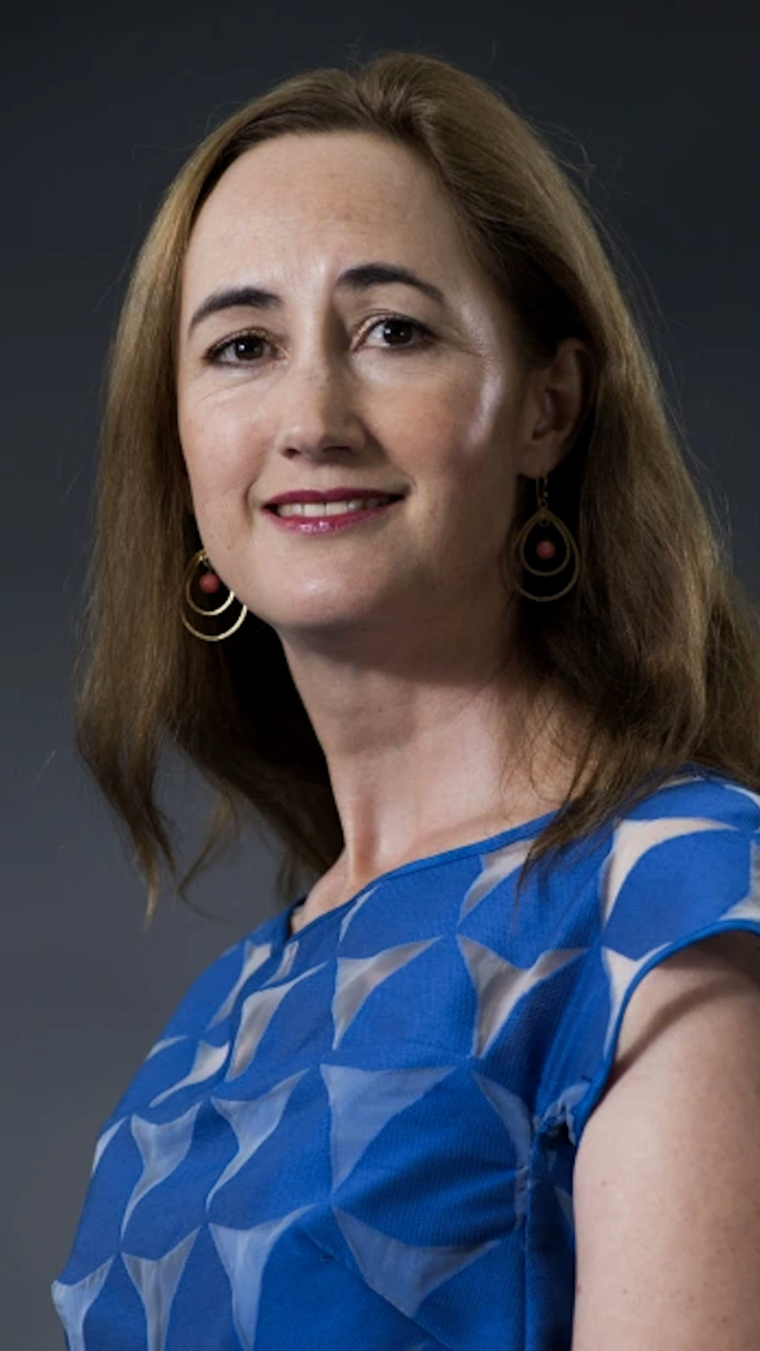 'Shopaholic' author Sophie Kinsella dies at age 55