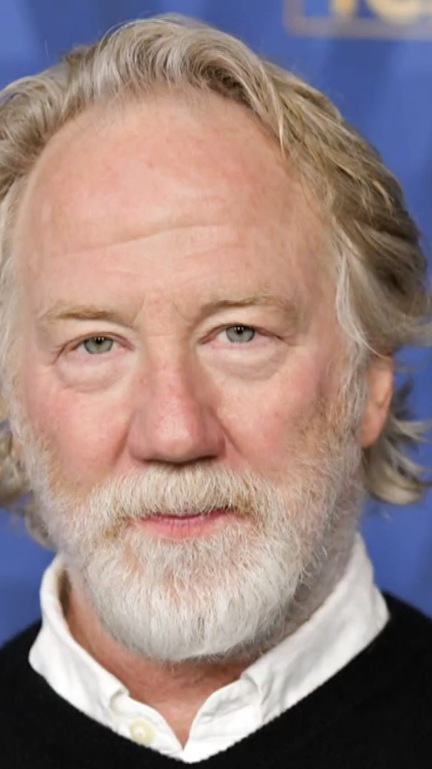Actor Timothy Busfield turns himself in to police