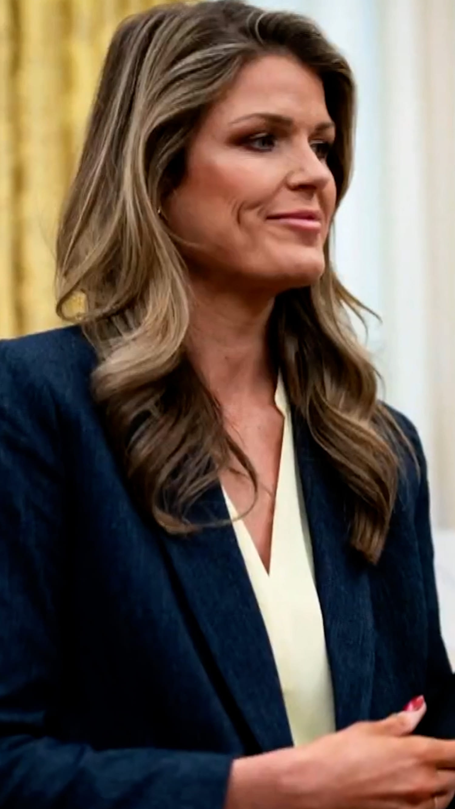 Lindsey Halligan to leave role as prosecutor