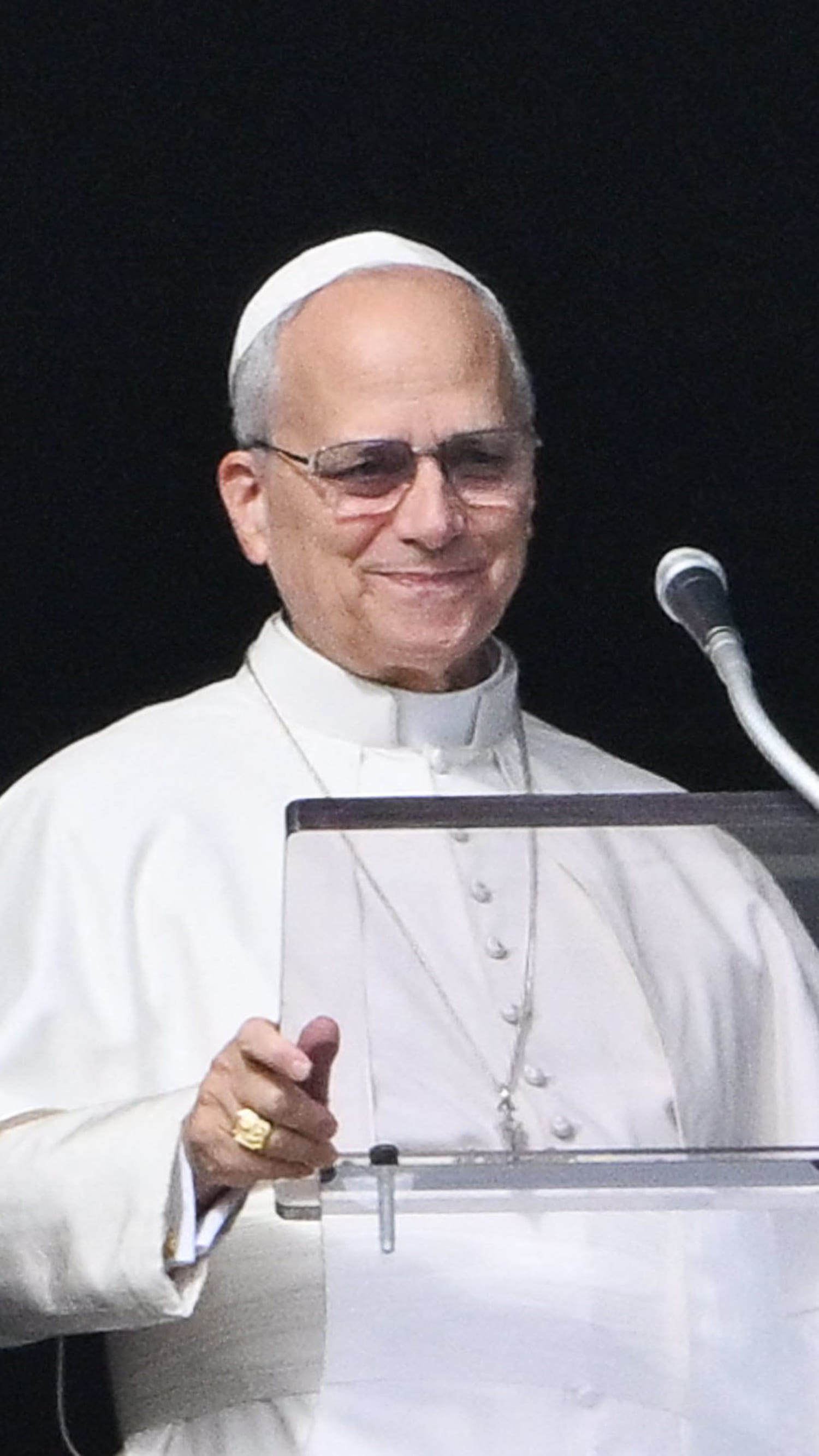 The pope reacts to events in Venezuela with 'concern'