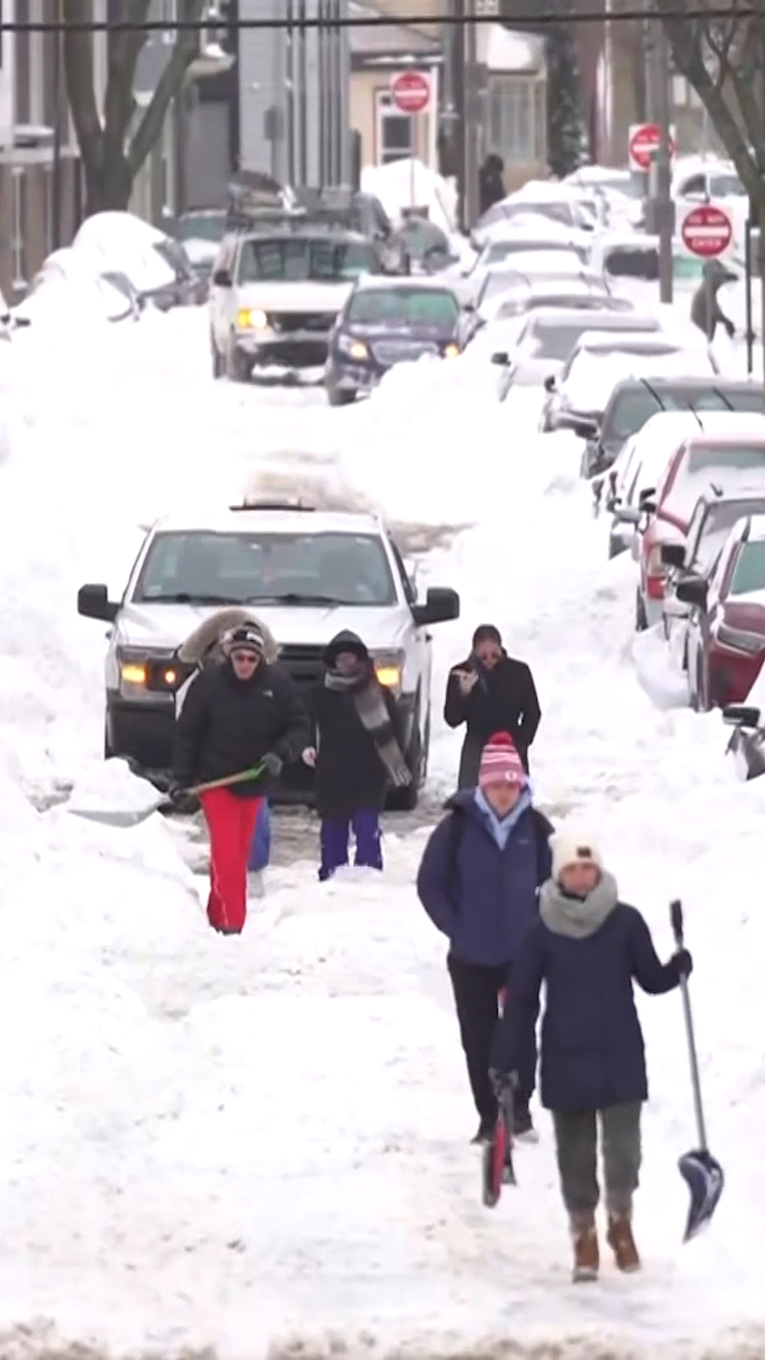 Winter storm batters much of U.S. with heavy snow, cold
