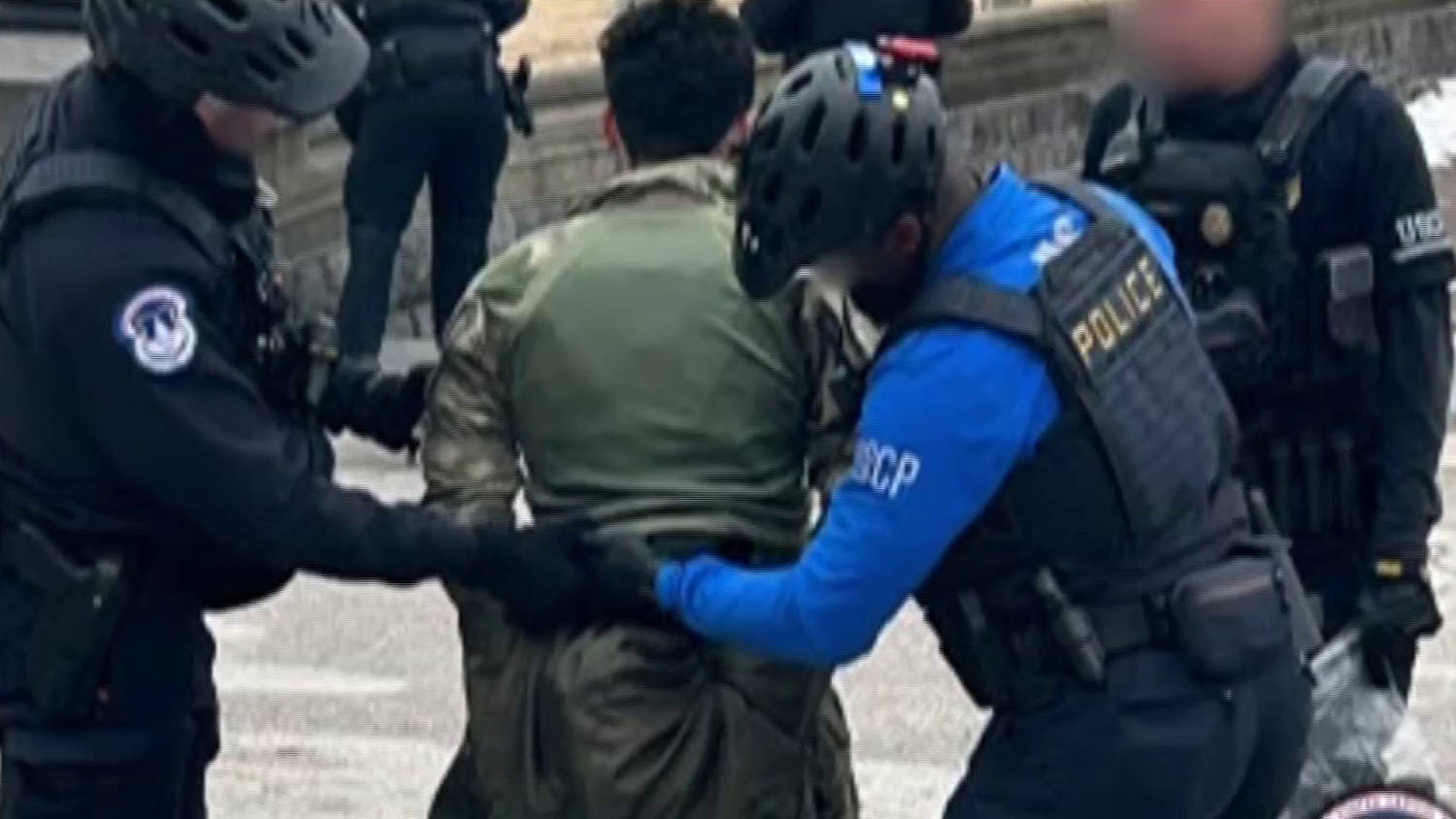 Man arrested after rushing toward Capitol with loaded shotgun and tactical vest