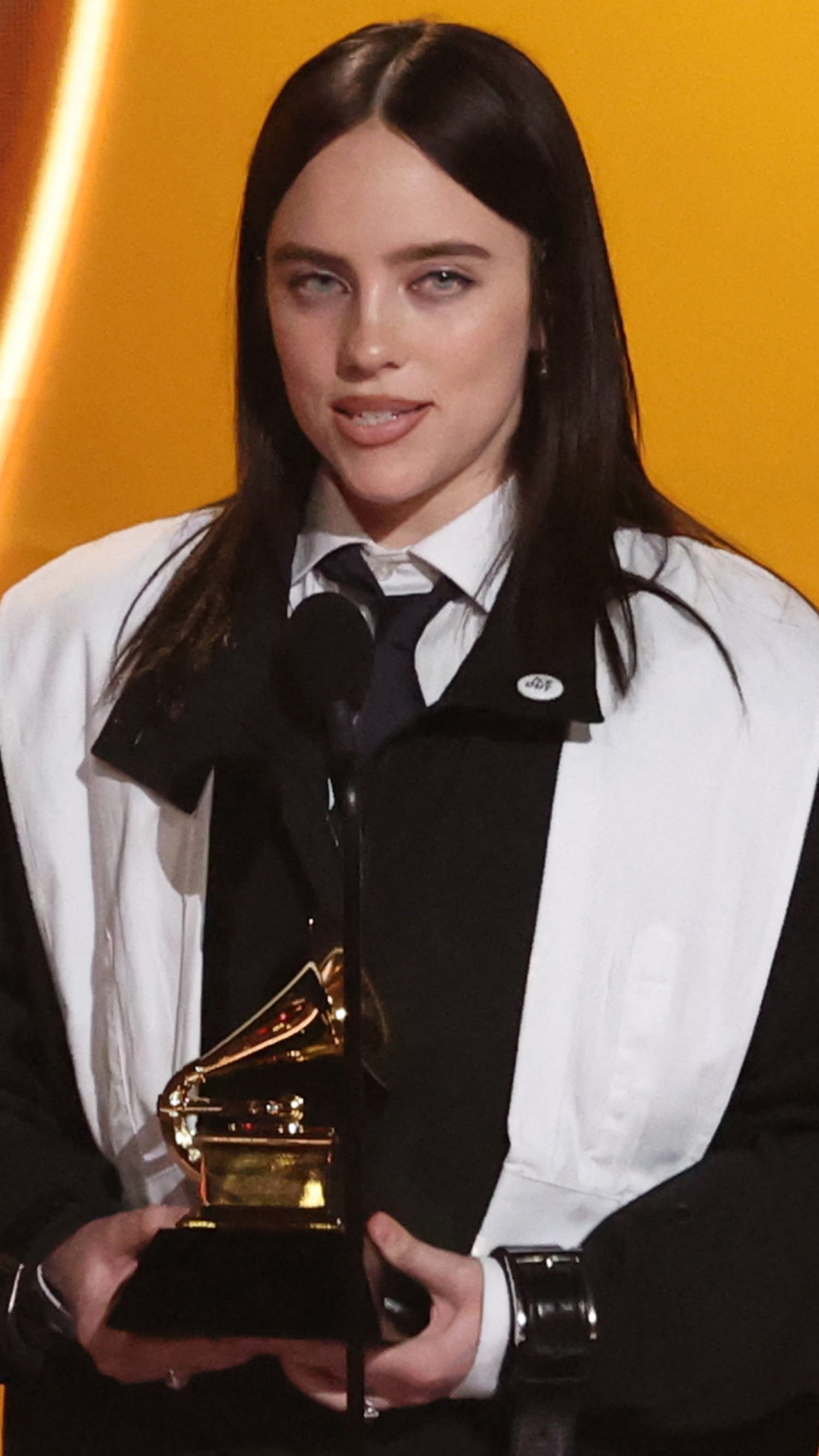 Billie Eilish urges continued ICE protest