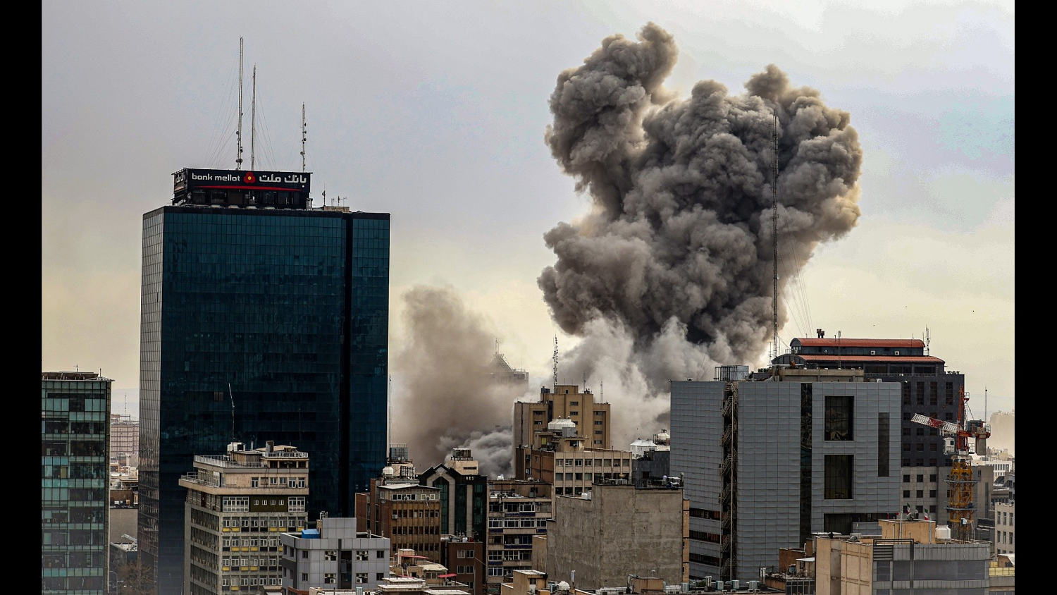 U.S. cannot force regime change in Iran ‘through the air’: Fmr. CIA Director Petraeus