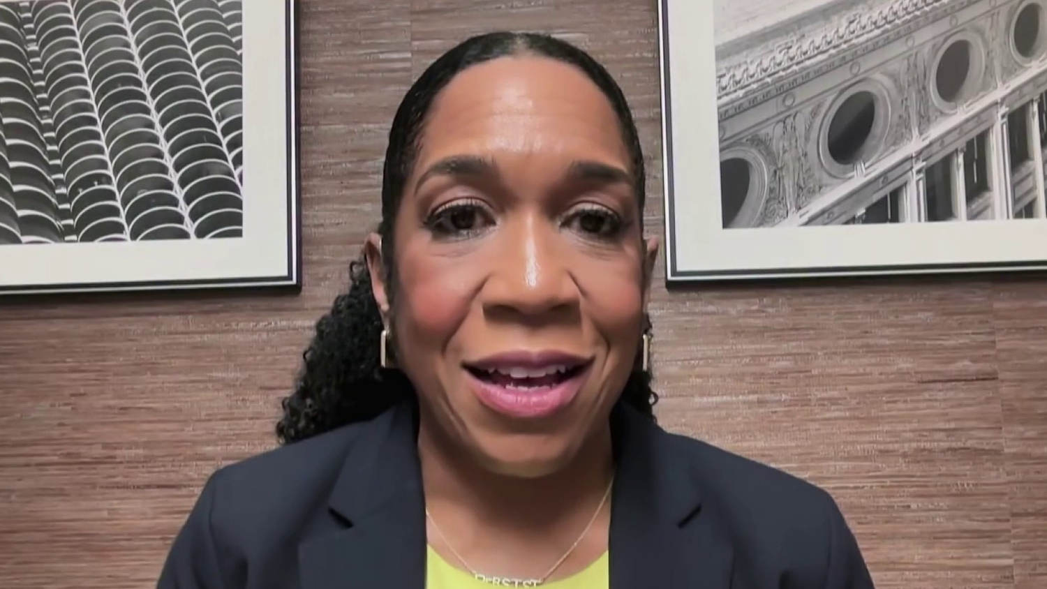 Juliana Stratton says ‘I am the fighter’ voters are ‘looking for’ after Illinois primary win