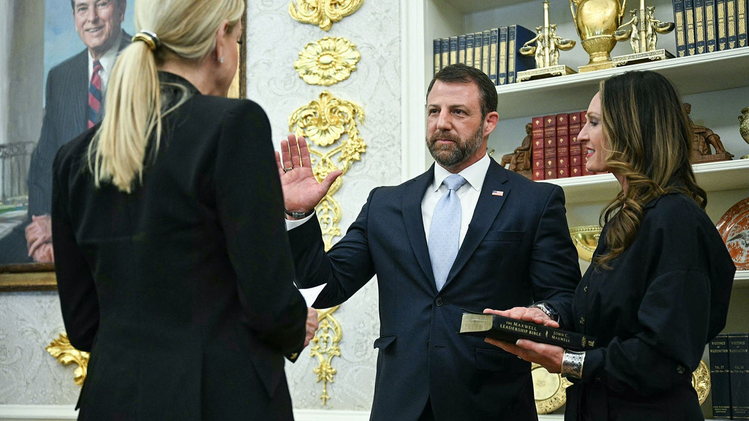 Markwayne Mullin sworn in to serve as Homeland Security Secretary