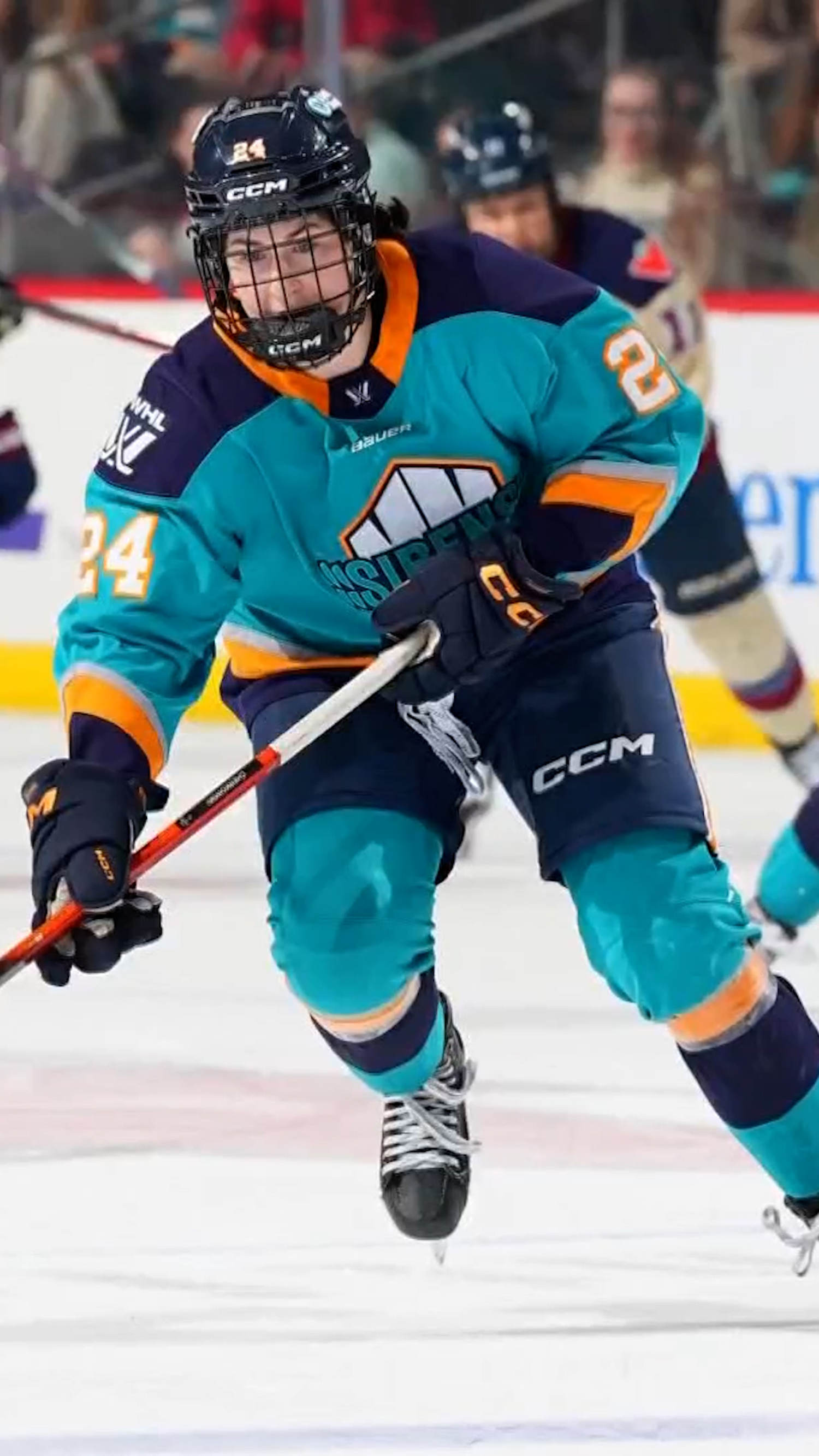 Women's hockey league sells out Madison Square Garden