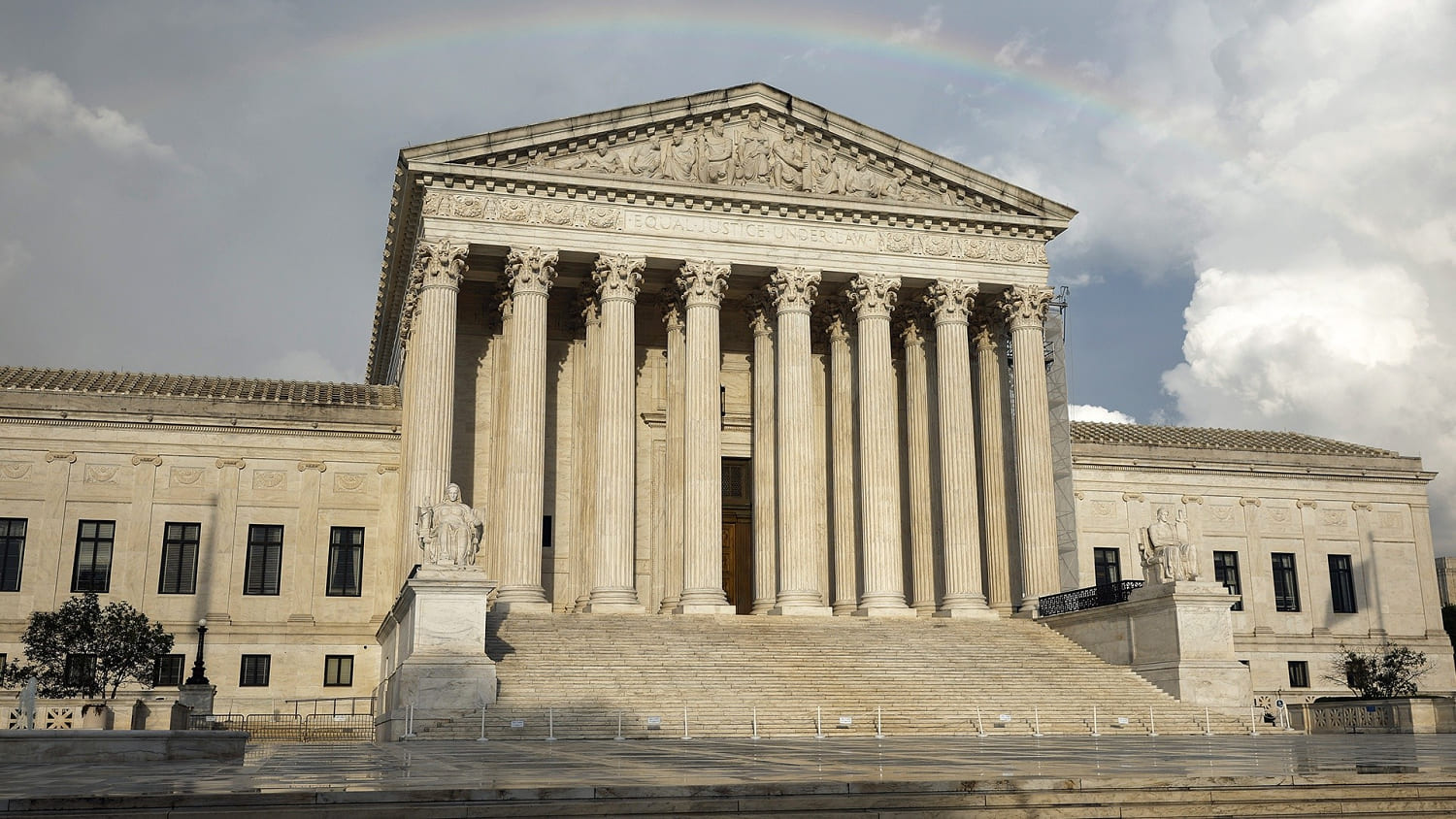 Supreme Court Casts Doubt on Trump Birthright Citizenship Order