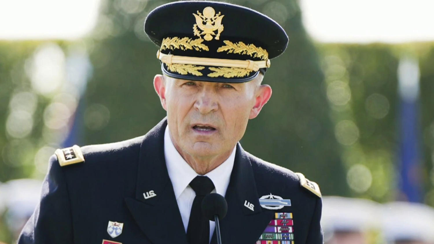 Hegseth forces out Army’s top general