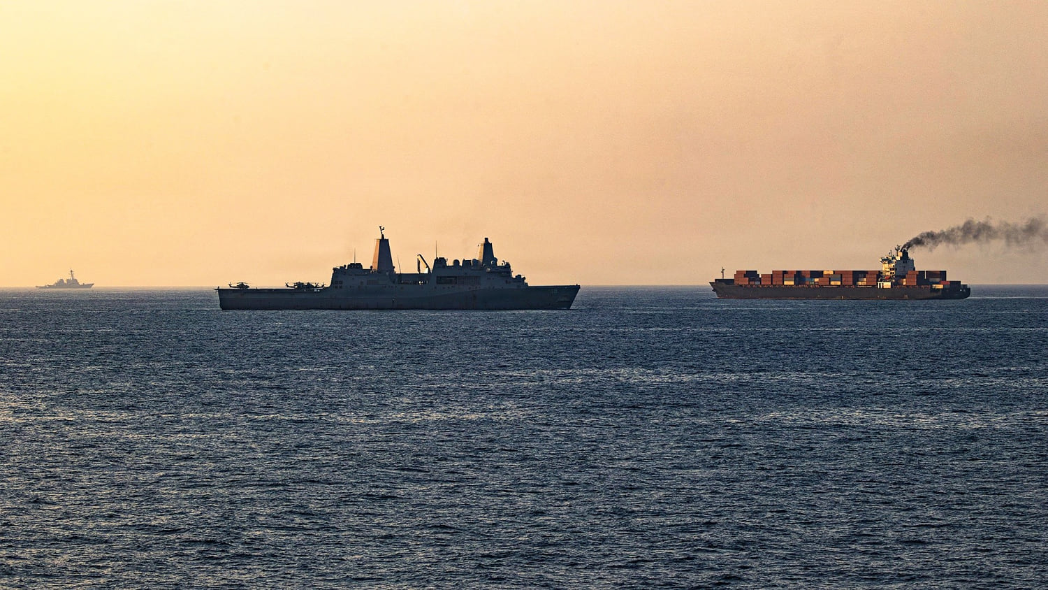 Iran Seizes Several Cargo Ships After Trump Extends Ceasefire - Beritaja