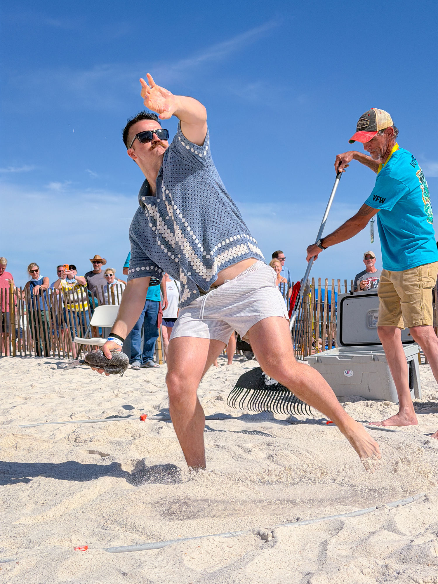 Mullet Toss kicks off at Florida-Alabama state line