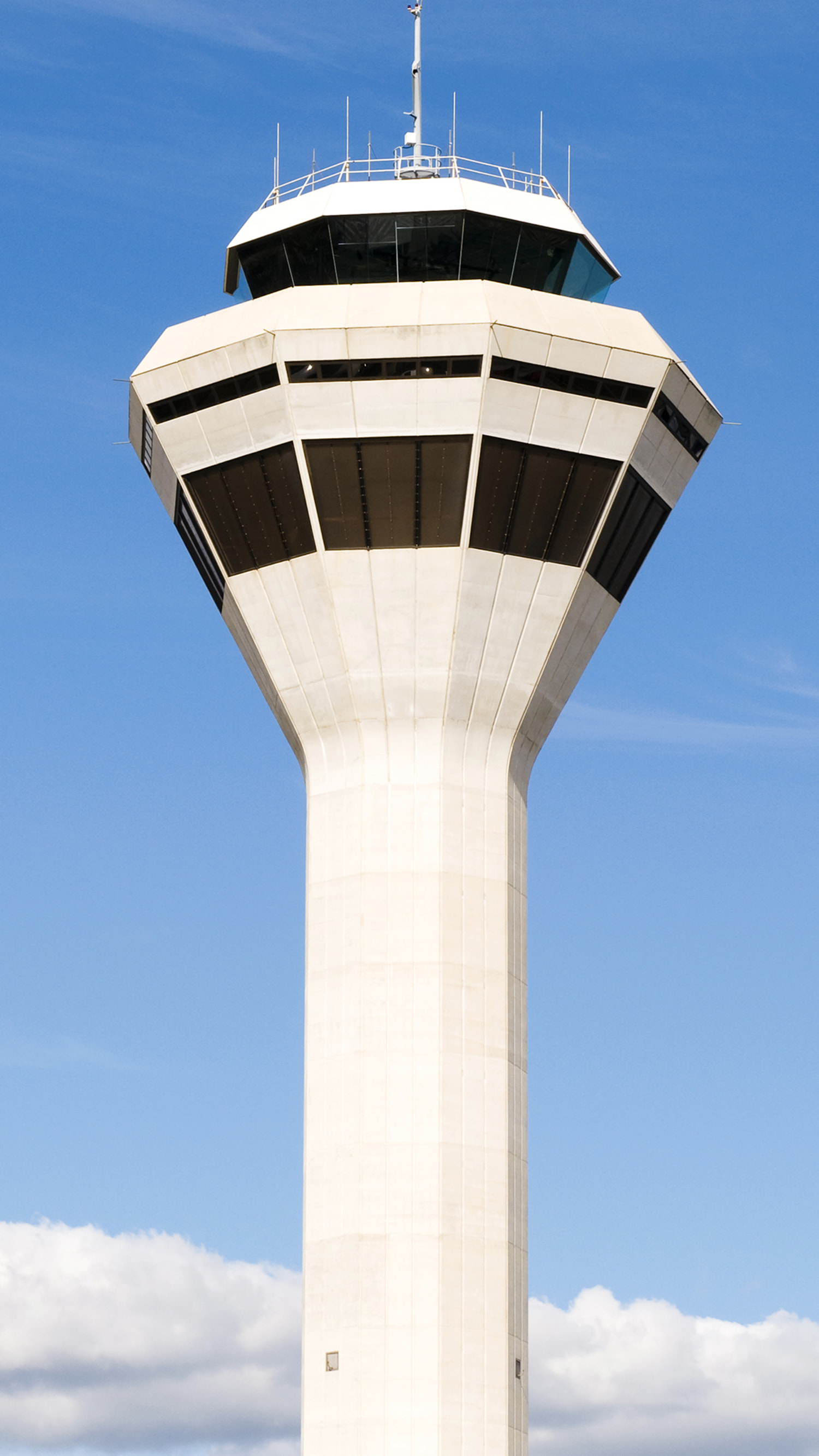 Air traffic control systems to get a major upgrade