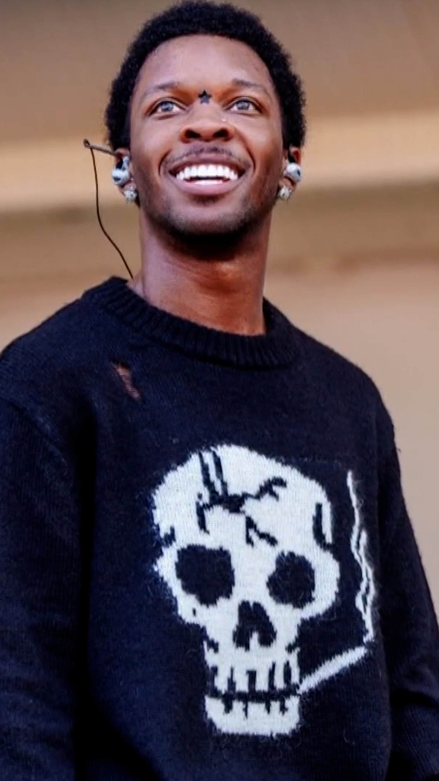 Singer D4vd arrested in murder of 14-year-old Celeste Rivas